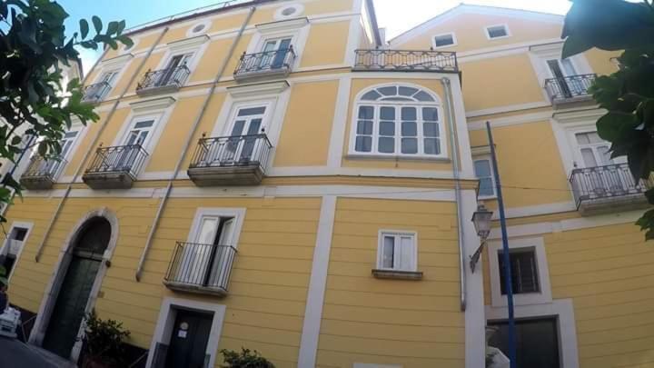 Apartamento Amalfi Coast Palace In Minori Exterior foto
