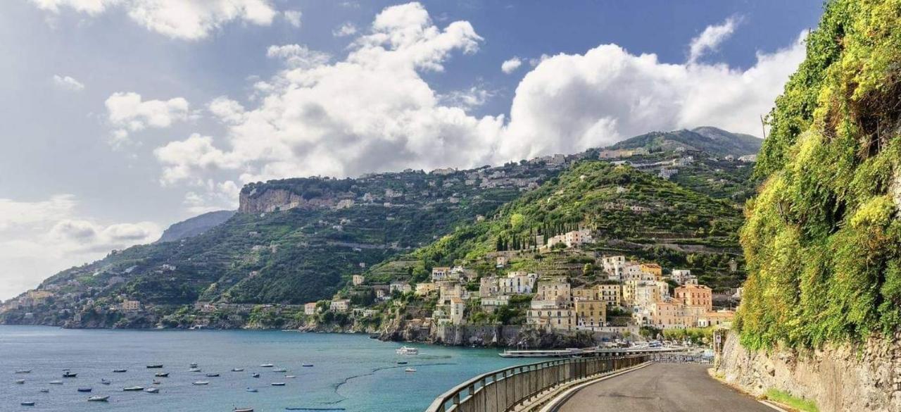 Apartamento Amalfi Coast Palace In Minori Exterior foto